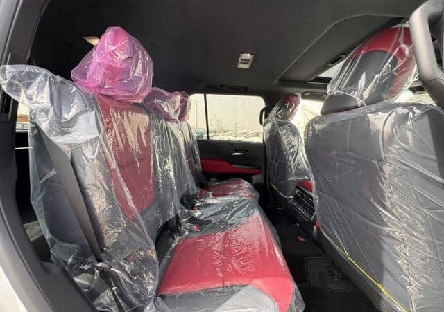 TOYOTA LAND CRUISER GR SPORTS 2025