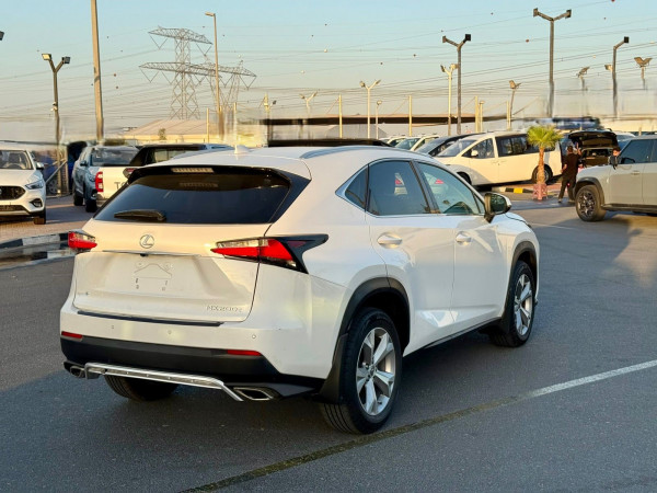Lexus Nx 200 2015