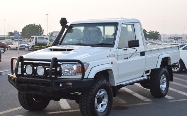2019 TOYOTA LAND CRUISER