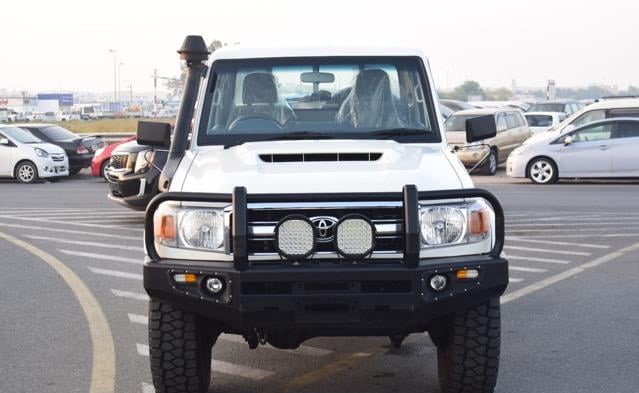 2019 TOYOTA LAND CRUISER
