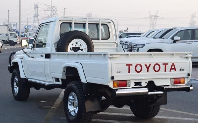 2019 TOYOTA LAND CRUISER