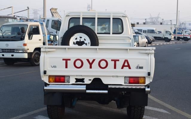 2019 TOYOTA LAND CRUISER