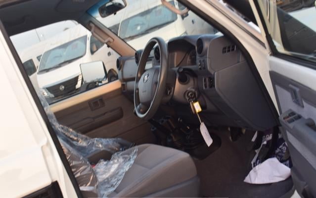 2019 TOYOTA LAND CRUISER