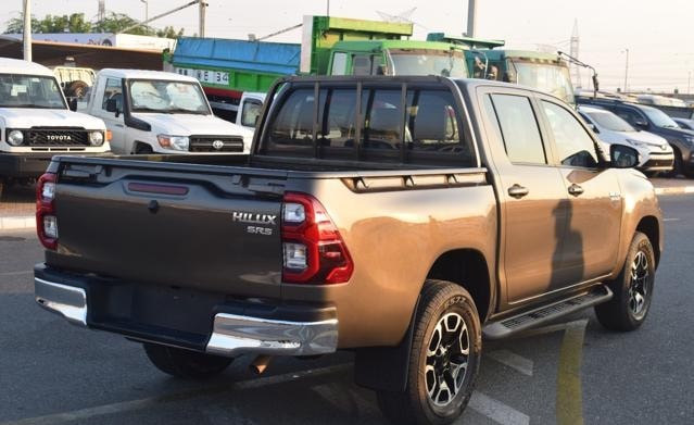 2021 TOYOTA HILUX
