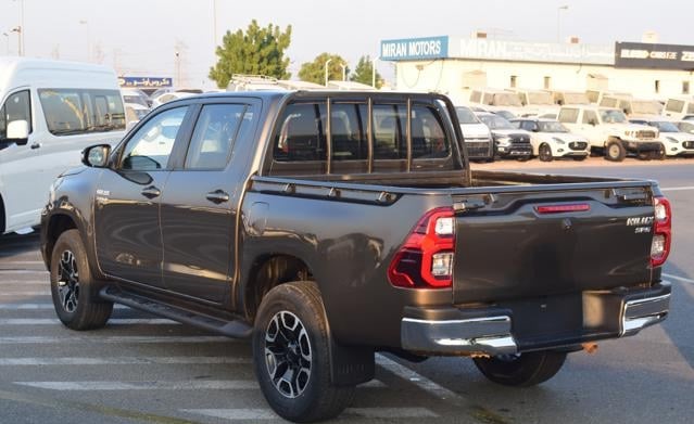 2021 TOYOTA HILUX