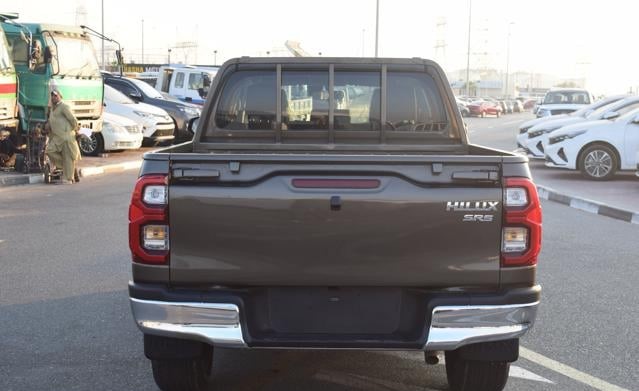 2021 TOYOTA HILUX