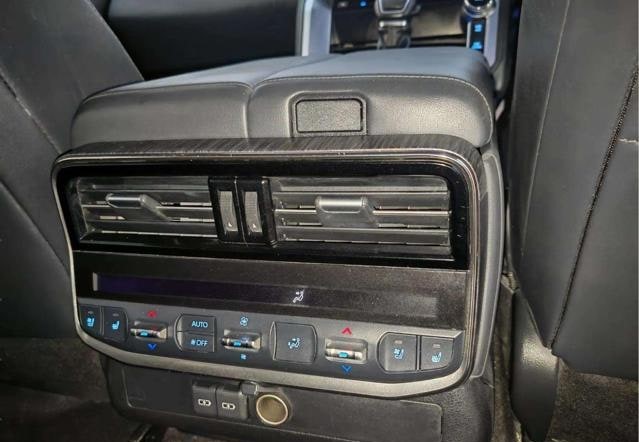 2023 TOYOTA LAND CRUISER 5