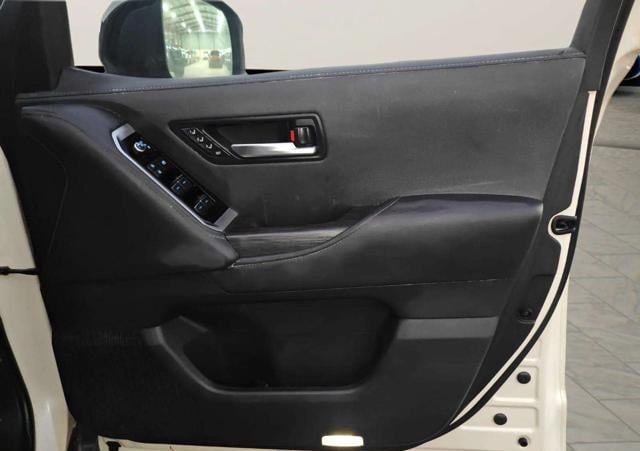 2023 TOYOTA LAND CRUISER 5