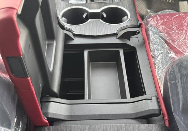 TOYOTA LAND CRUISER GR SPORTS 2025