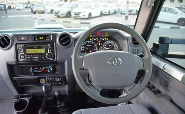 2018 TOYOTA LAND CRUISER