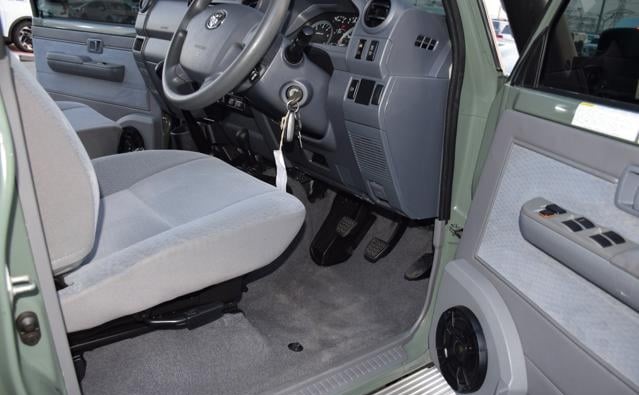 2018 TOYOTA LAND CRUISER