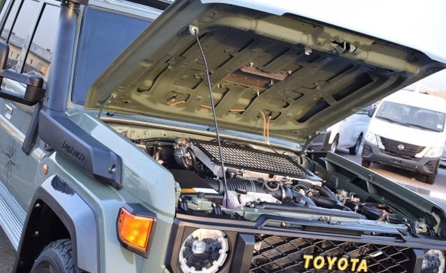 2018 TOYOTA LAND CRUISER