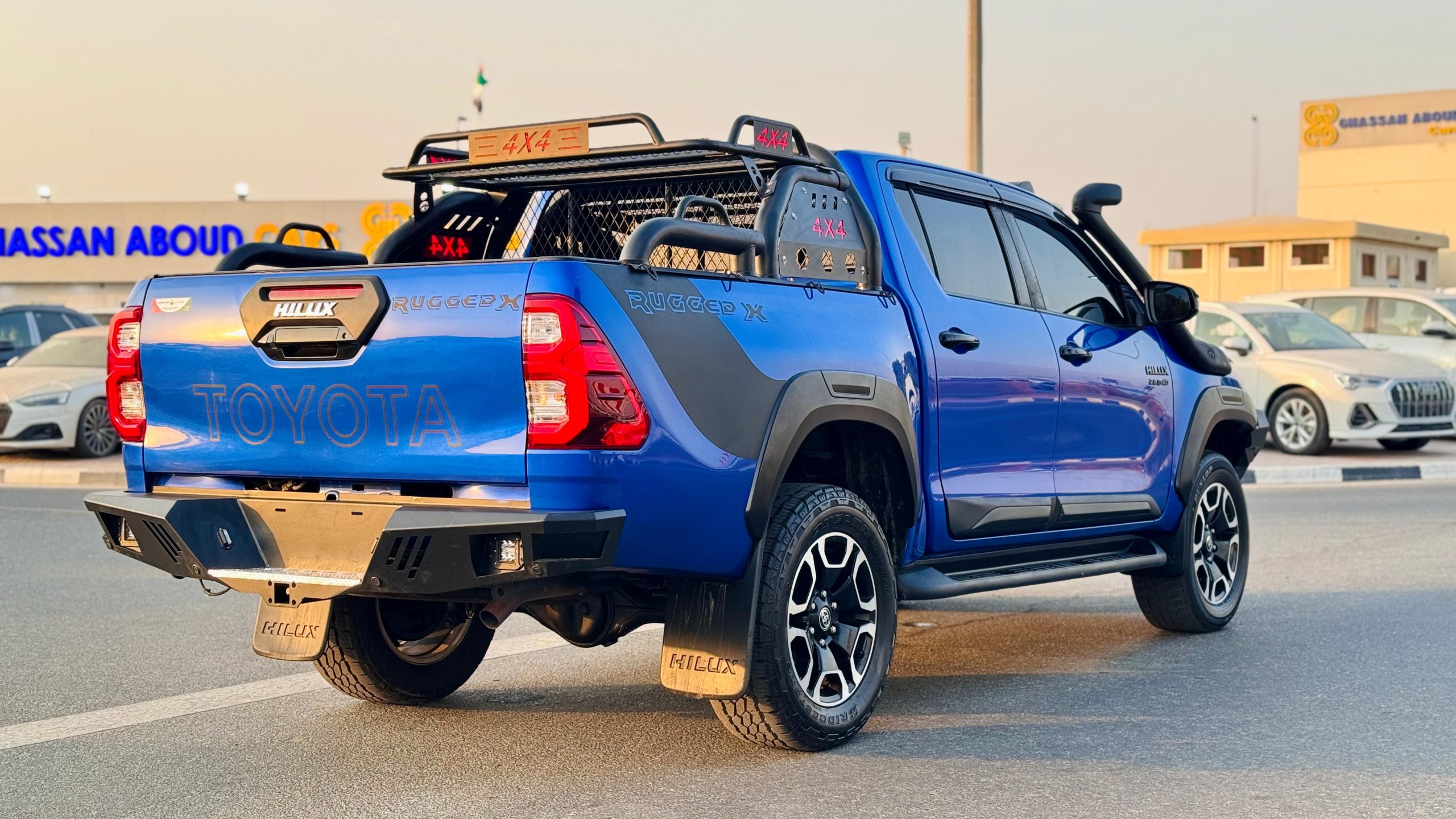 TOYOTA HILUX 2021 Modified| | | RIGHT-HAND-DRIVE |)