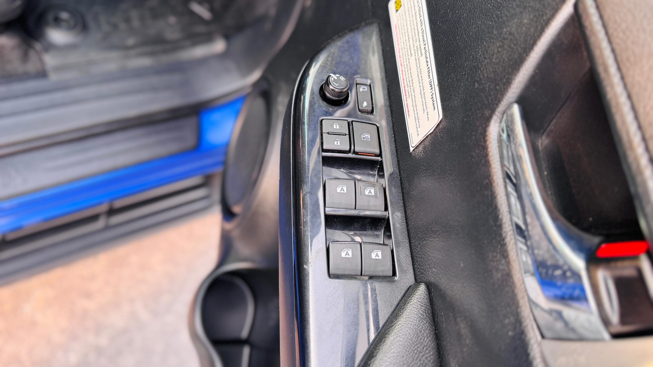 TOYOTA HILUX 2021 Modified| | | RIGHT-HAND-DRIVE |)