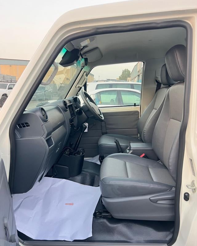 2023 TOYOTA LAND CRUISER SINGLE CABIN