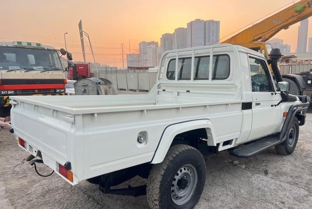 2023 TOYOTA LAND CRUISER SINGLE CABIN