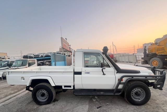 2023 TOYOTA LAND CRUISER SINGLE CABIN