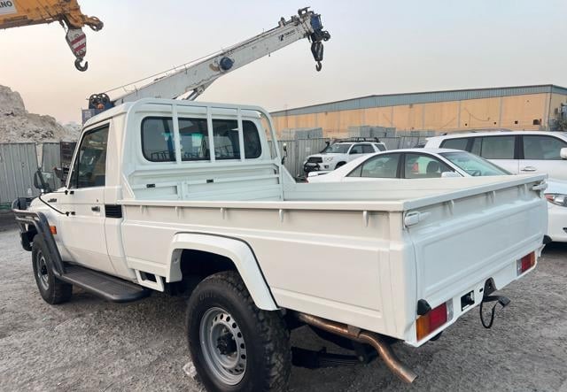 2023 TOYOTA LAND CRUISER SINGLE CABIN