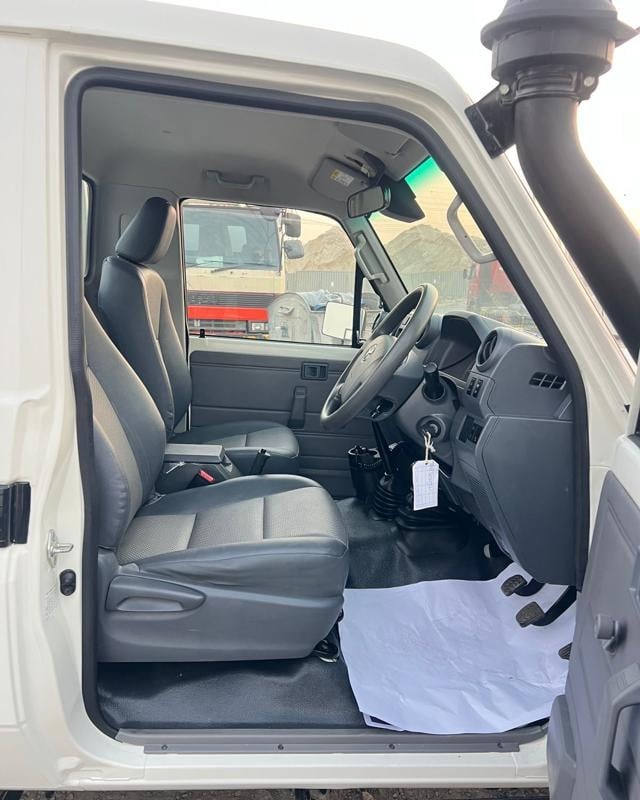 2023 TOYOTA LAND CRUISER SINGLE CABIN